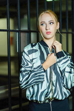 Cargar imagen en el visor de la galería, Chaqueta Feline