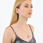 Cargar imagen en el visor de la galería, Collar Circulo Radiante Negro