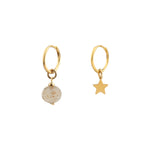 Carica l'immagine nel visualizzatore della galleria, Imagen producto de pendientes "Argolla Brillo Murano Blanco oro plata" de la marca Chiarella Store.