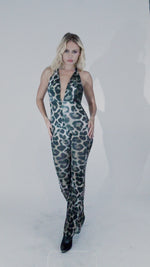 Carica e riproduci i video nel visualizzatore della galleria, Scimmia feroce